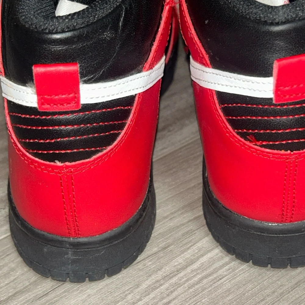 Nike Dunk High (GS) Black/White-University Red DB2179-003 Size 6.5Y - Picture 14 of 14